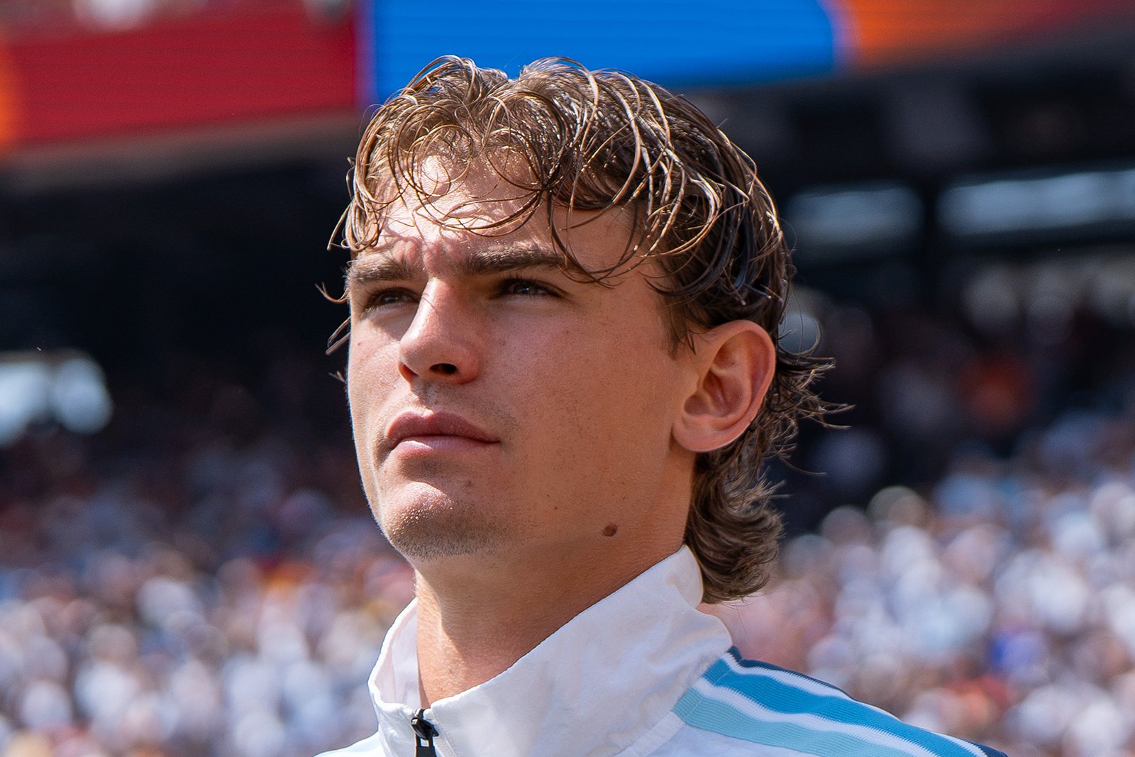 Nico Paz v argentinské reprezentaci 19. července 2026. Archivní snímek, nikoli fotografie z utkání Como–Manchester United.